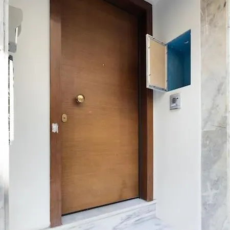 Fully Renovated Cosy Downtown Exarcheia! Appartamento Atene